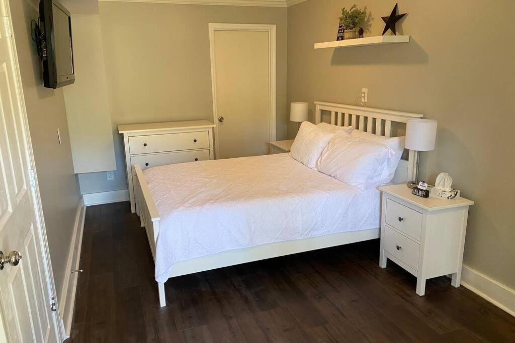 Belmont Nc Riverfront 2-Bedroom Garden Suite Шарлът Екстериор снимка