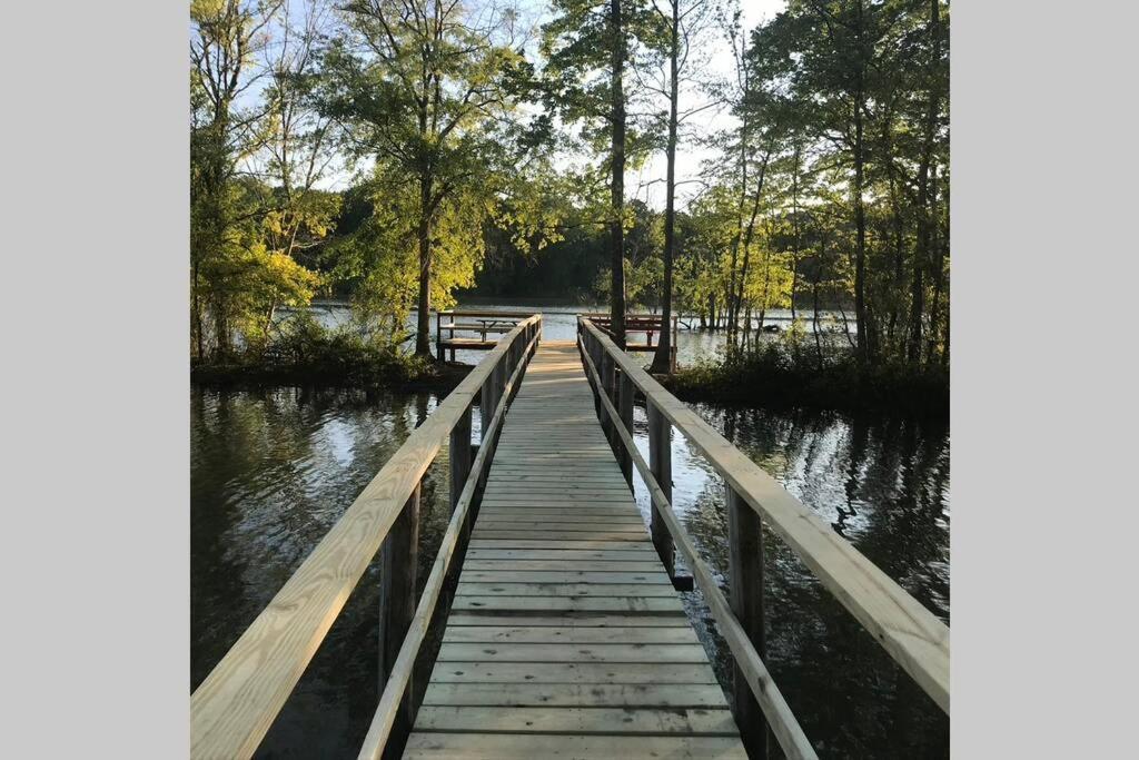 Belmont Nc Riverfront 2-Bedroom Garden Suite Шарлът Екстериор снимка